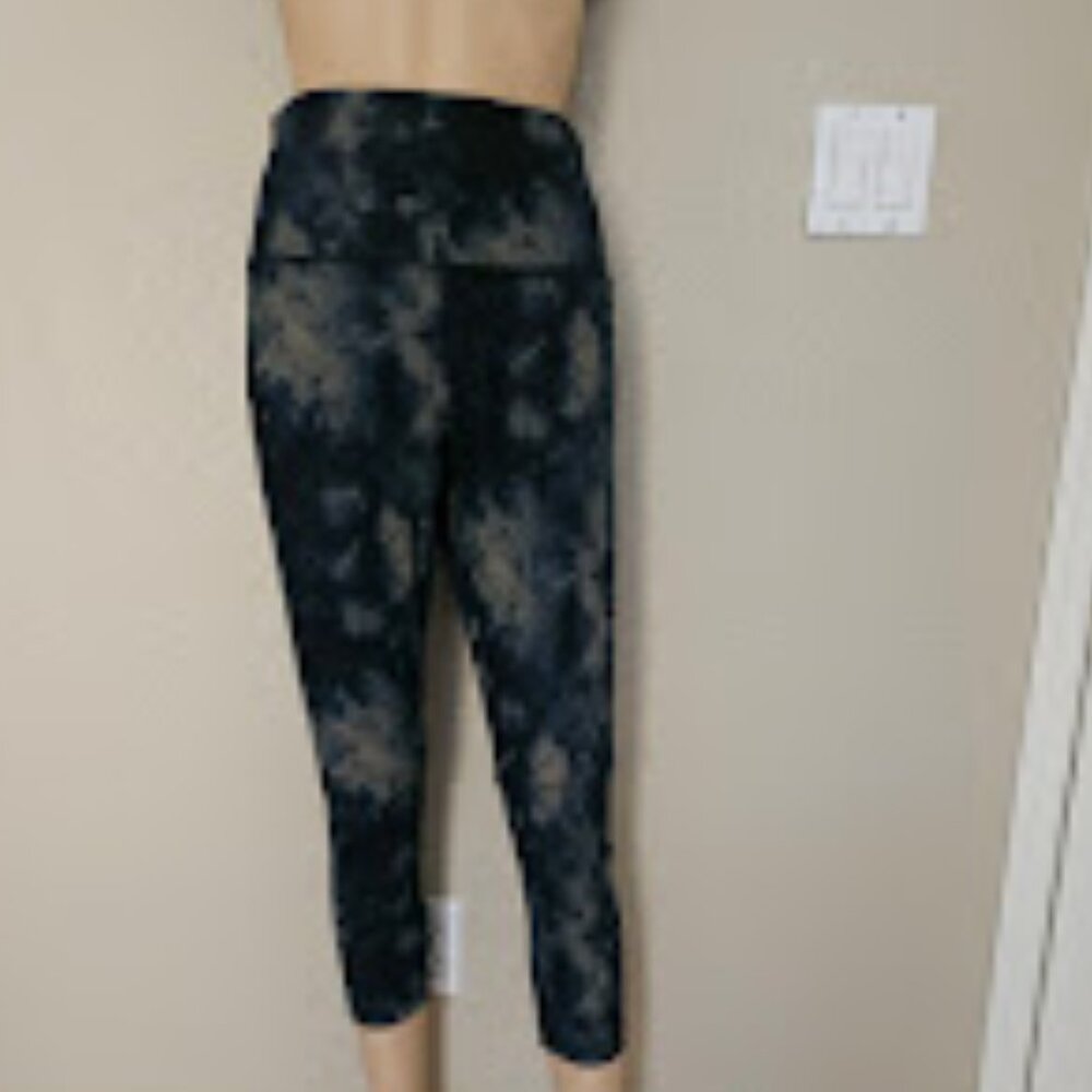 90 Degree By Reflex Women’s Caprie Athletic Leggins Green Camo  Size XL